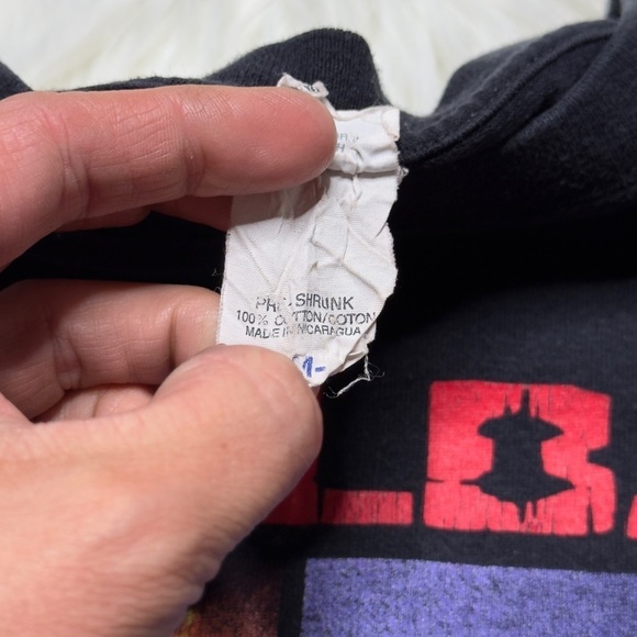 Nickelback 2012 Concert T Shirt - Picture 4 of 7